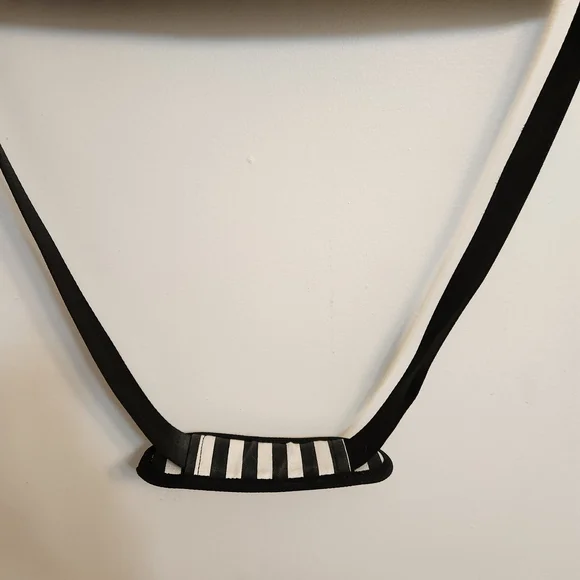 LOVEVOOK Black and White Striped Laptop Bag - Picture 3 of 9